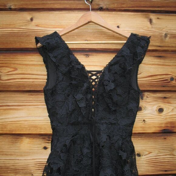 Michael Costello X Revolve Kandie Mini Lace Dress S - Picture 5 of 10